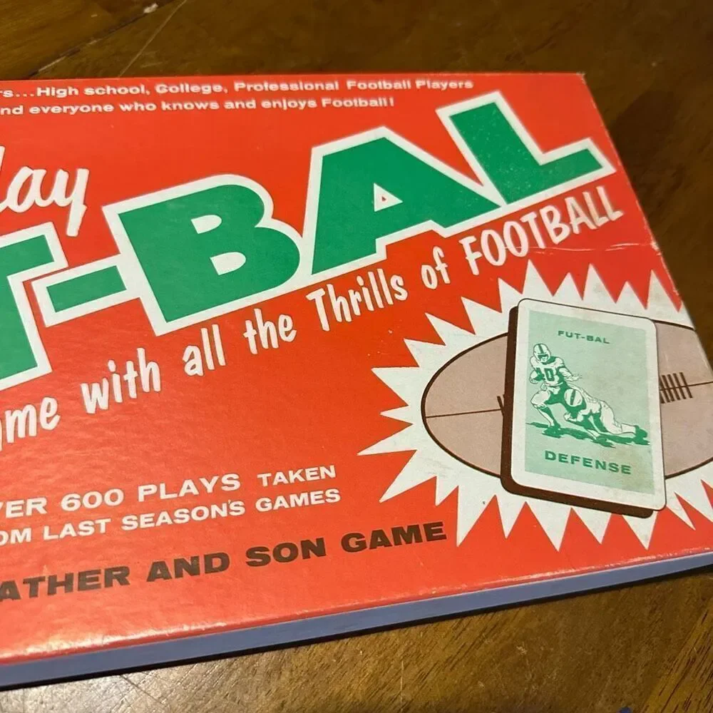 Vintage 1958 Play FUT-BAL Football Card Board Game Complete USA
